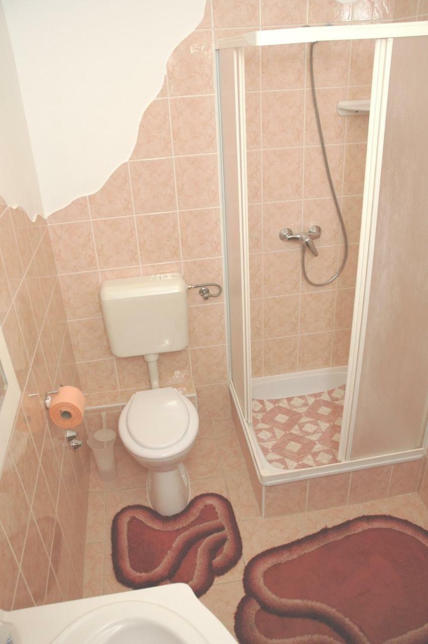 ザラカロシュKanizsai Apartmanアパートメント エクステリア 写真